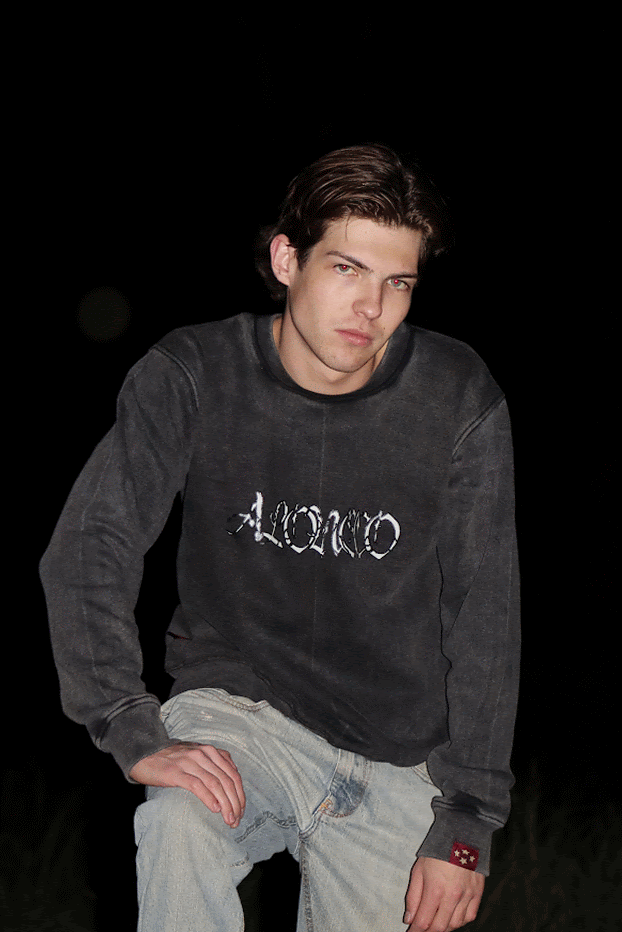 ALONECO Gothic Bone Crew